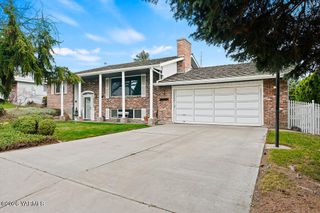 801 S 69th Ave, Yakima, WA 98908