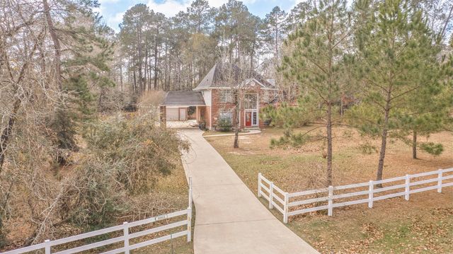 8903 Sendera Drive, Magnolia, TX 77354