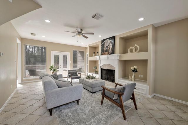8903 Sendera Drive, Magnolia, TX 77354