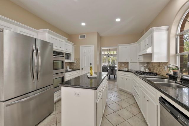 8903 Sendera Drive, Magnolia, TX 77354