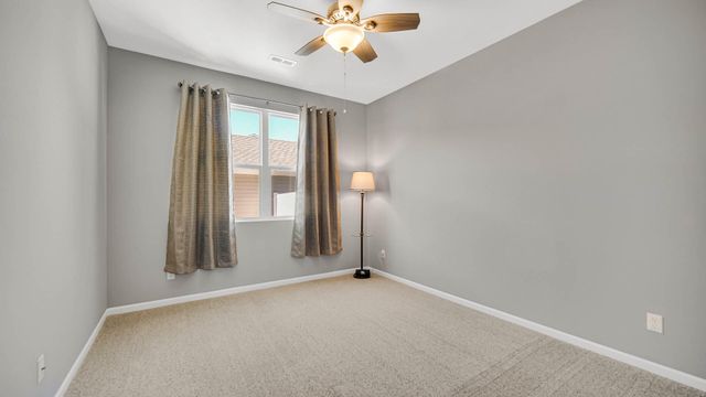 911 E 113th Lane, Crown Point, IN 46307