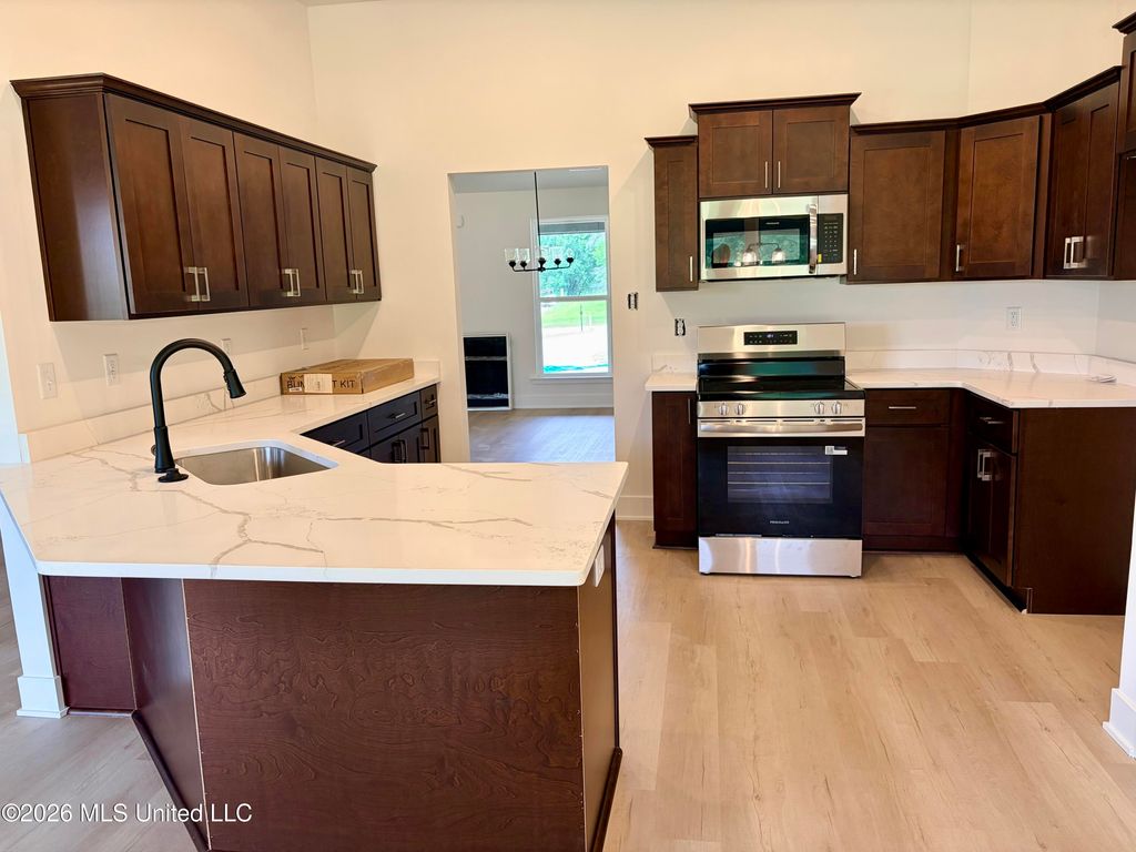 60 Farley Road, Byhalia, MS 38611 — photo 2