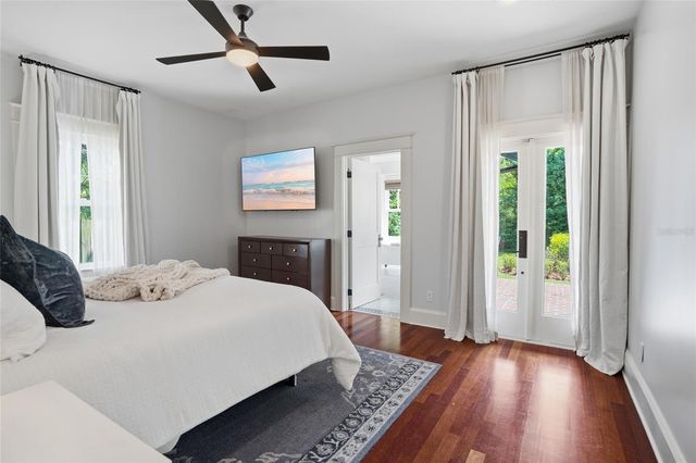 2116 W WATROUS AVENUE, Tampa, FL 33606