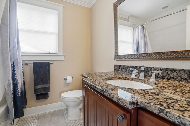 2116 W WATROUS AVENUE, Tampa, FL 33606