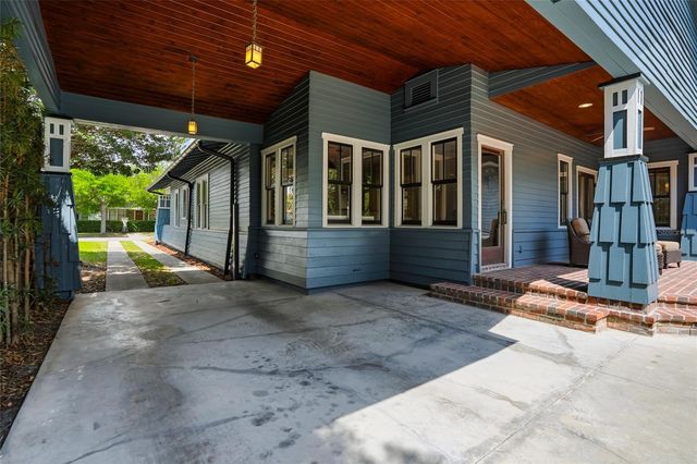 2116 W WATROUS AVENUE, Tampa, FL 33606