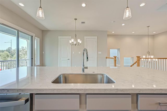 67 Thorpe Lane, Spring, TX 77389