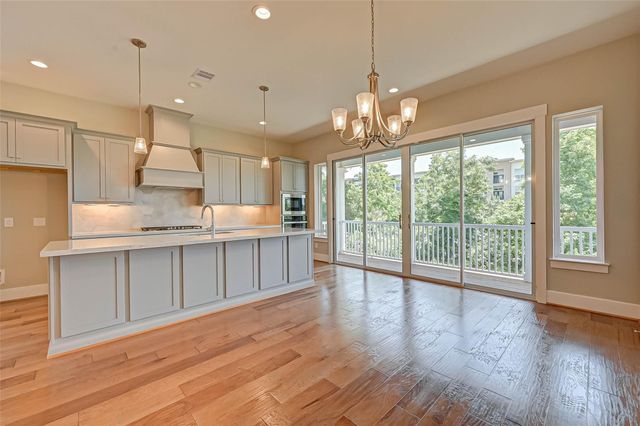 67 Thorpe Lane, Spring, TX 77389