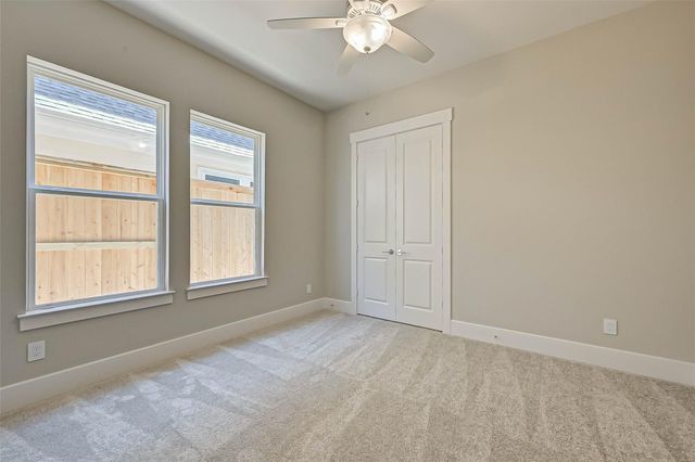 67 Thorpe Lane, Spring, TX 77389