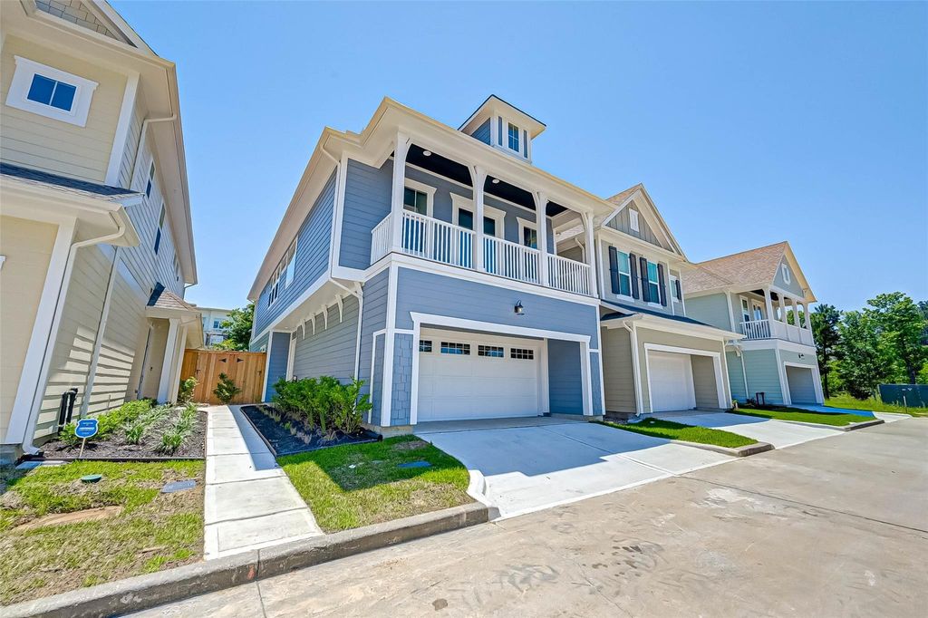 67 Thorpe Lane, Spring, TX 77389