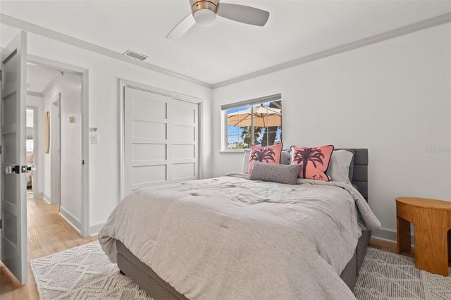 11225 2ND STREET E, Treasure Island, FL 33706