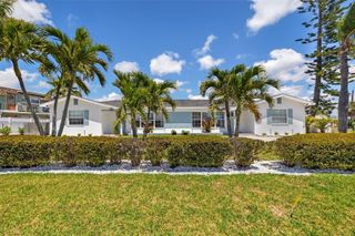 11225 2ND STREET E, Treasure Island, FL 33706