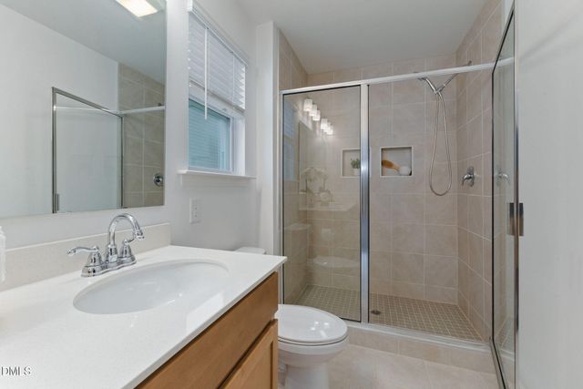 479 Curling Crk Drive, Clayton, NC 27527
