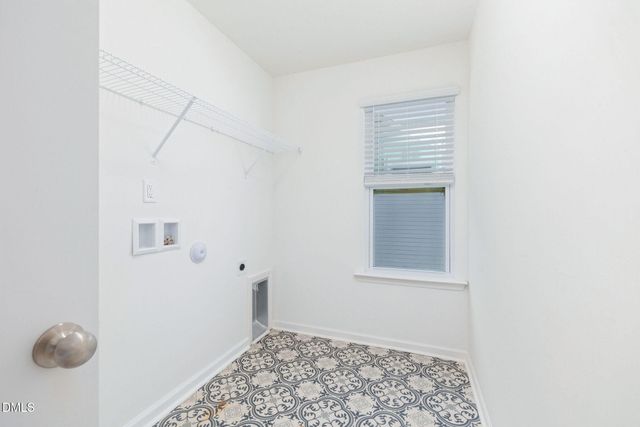 479 Curling Crk Drive, Clayton, NC 27527