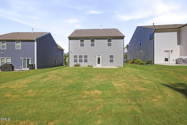 479 Curling Crk Drive, Clayton, NC 27527