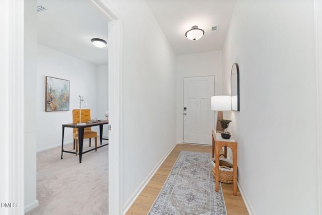 479 Curling Crk Drive, Clayton, NC 27527