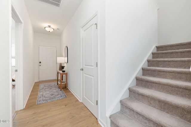 479 Curling Crk Drive, Clayton, NC 27527