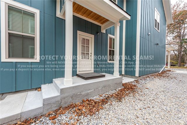 886 S Hill Avenue 101, Fayetteville, AR 72701