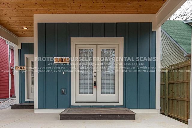 886 S Hill Avenue 101, Fayetteville, AR 72701