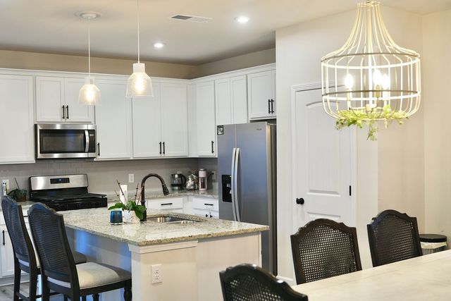 1225 Foxton Ln, Antioch, TN 37013