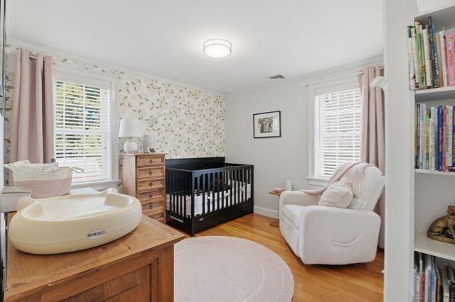 110 Charles St, Quincy, MA 02169