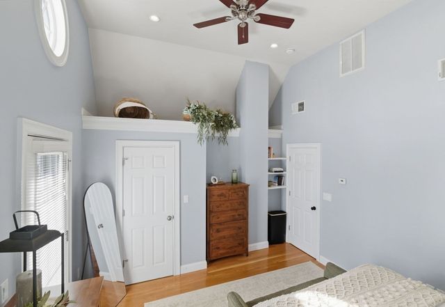 110 Charles St, Quincy, MA 02169