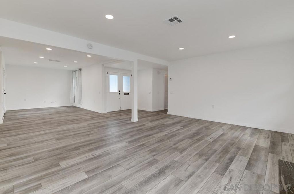 Image 20 of property listing at 12415 Horado Road, San Diego, CA 92128