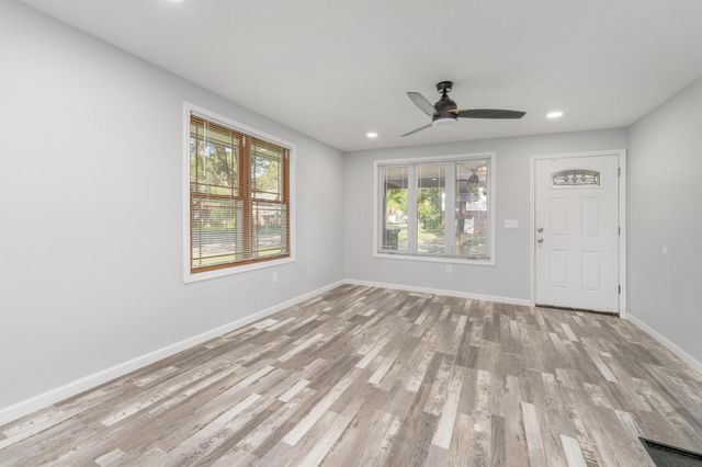 756 S Lorraine Ave, Wichita, KS 67211