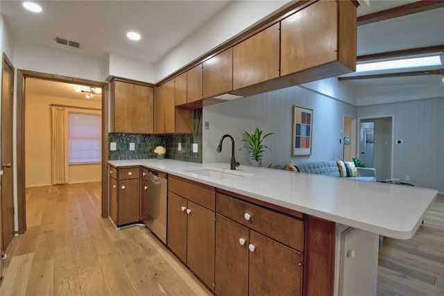 9202 Quail Meadow DR, Austin, TX 78758