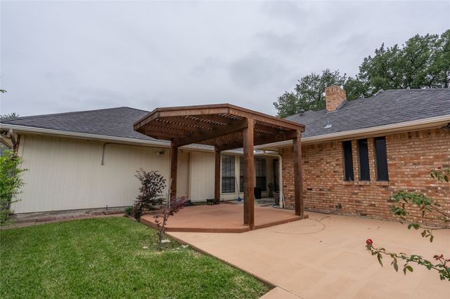 2430 Beaver Run, Garland, TX 75044