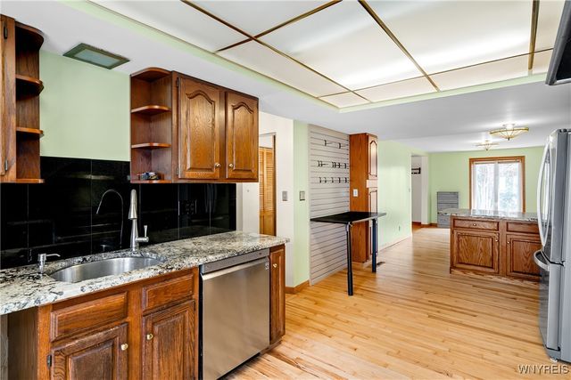 2594 Main Street, Newfane, NY 14108