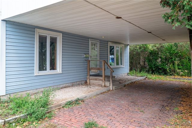 2594 Main Street, Newfane, NY 14108