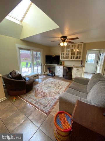 1328 METTLER RD, Huntingdon Valley, PA 19006