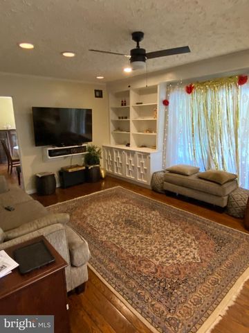 1328 METTLER RD, Huntingdon Valley, PA 19006