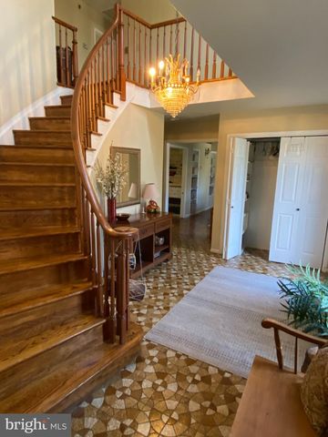 1328 METTLER RD, Huntingdon Valley, PA 19006