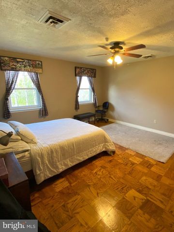 1328 METTLER RD, Huntingdon Valley, PA 19006