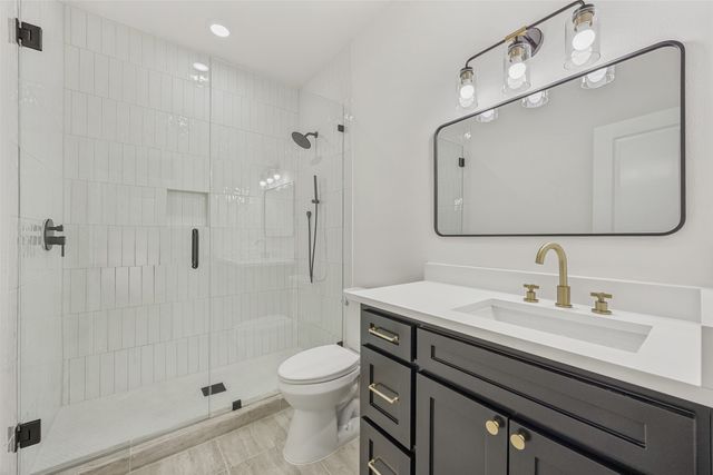 3910 Harlingen, Dallas, TX 75212