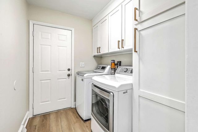 2907 Honeywell Court, Charleston, SC 29414