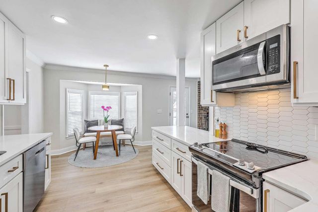 2907 Honeywell Court, Charleston, SC 29414