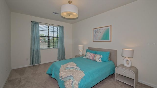 5916 WAKE FOREST RUN 103, Bradenton, FL 34211