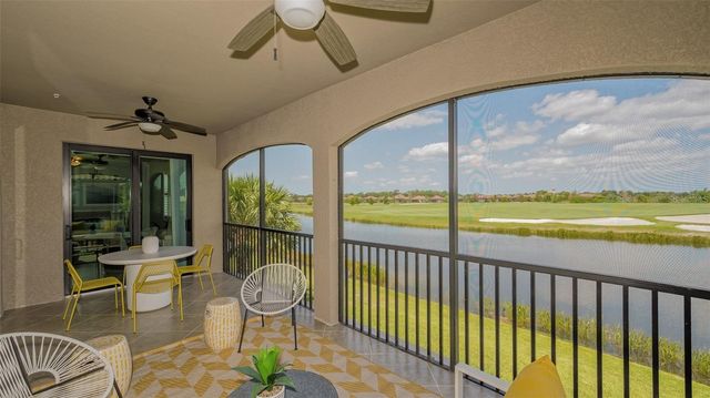 5916 WAKE FOREST RUN 103, Bradenton, FL 34211