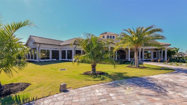 5916 WAKE FOREST RUN 103, Bradenton, FL 34211
