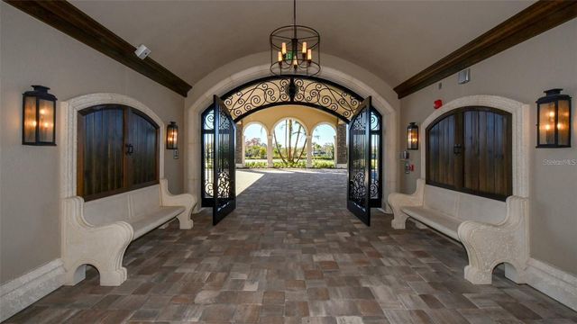 5916 WAKE FOREST RUN 103, Bradenton, FL 34211