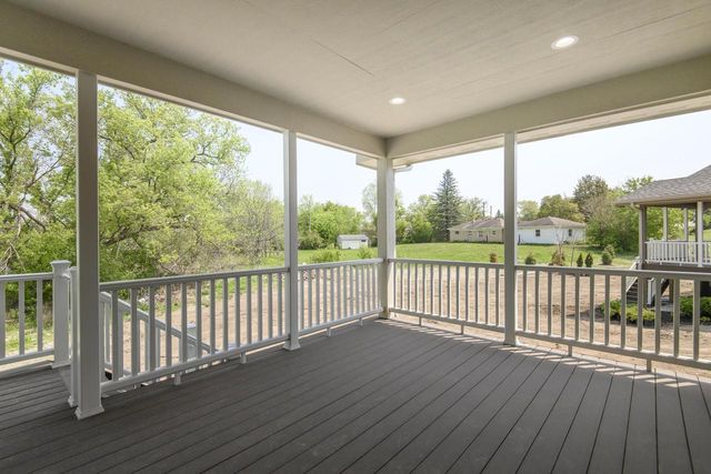 7015 Stonewood LANE, Lannon, WI 53046