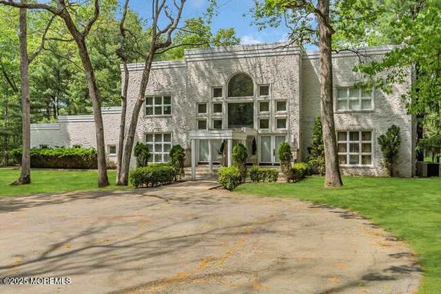 899 Bellevue Avenue, Lakewood, NJ 08701