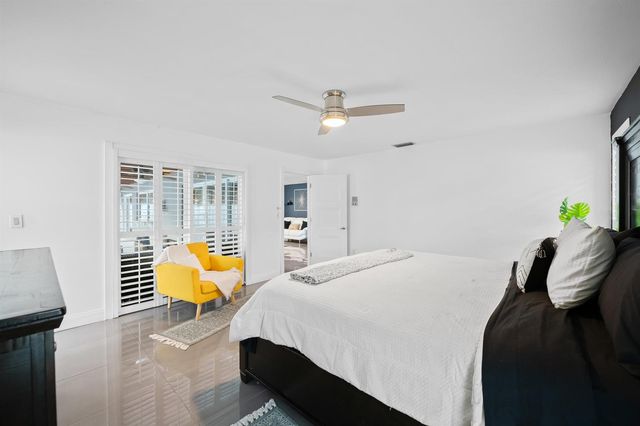 8552 Shadow Wood Boulevard, Coral Springs, FL 33071