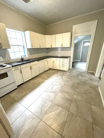 1808 10th Ave, N, Nashville, TN 37208