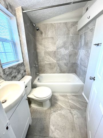 1808 10th Ave, N, Nashville, TN 37208