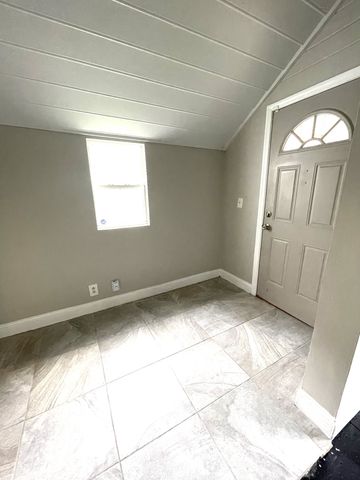 1808 10th Ave, N, Nashville, TN 37208