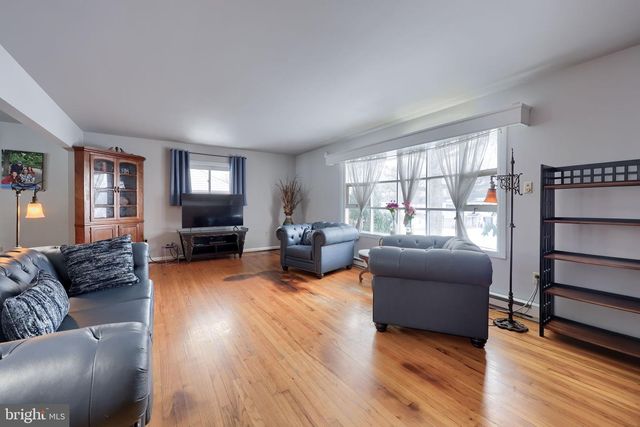 340 PRIMROSE AVE, Lancaster, PA 17601