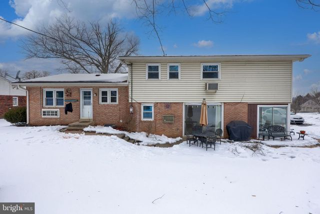 340 PRIMROSE AVE, Lancaster, PA 17601